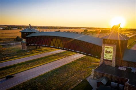 Visit Kearney Nebraska - Sandhill Crane Capital of the World