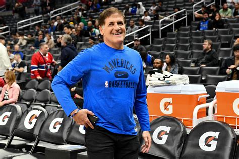 Mavericks owner Mark Cuban announces plans to leave 'Shark Tank' after 16th season - Trending News