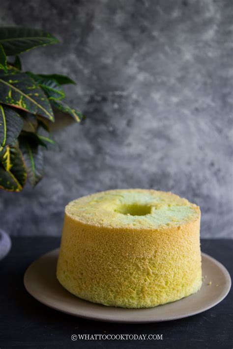 Soft and Fluffy Gluten-Free Pandan Chiffon Cake