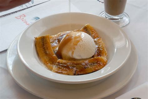 Bananas Foster | Brennan's Restaurant : A New Orleans Tradition Since 1946