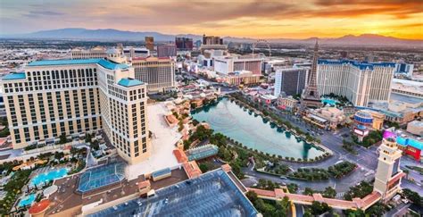 Vegas Casino Construction Slowed By Financial Concerns