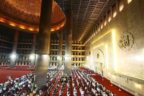 Istiqlal Mosque in Jakarta, Indonesia