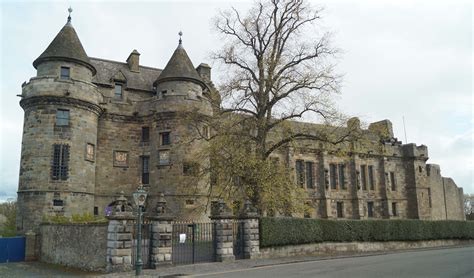 Falkland Palace in Falkland, Fife, Scotland (Castles Forts Battles ...