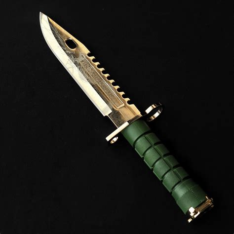 M9 Bayonet // 24K Gold Collector's Edition - Blackbeard - Touch of Modern