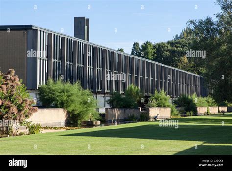 St Catherine's College, Oxford, built in 1962 and designed by Arne Jacobsen. A Grade 1 listed ...