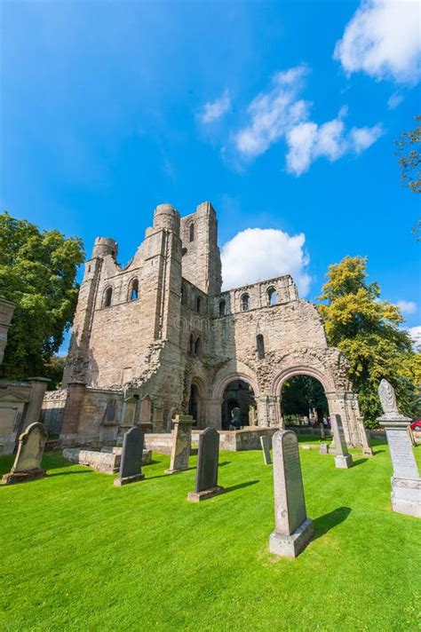 Kelso Abbey, Borders, Scotland Stock Photo - Image of building, borders ...