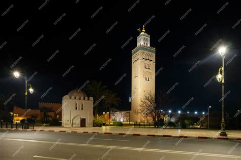 Premium Photo | View of the koutoubia mosque at night marrakech