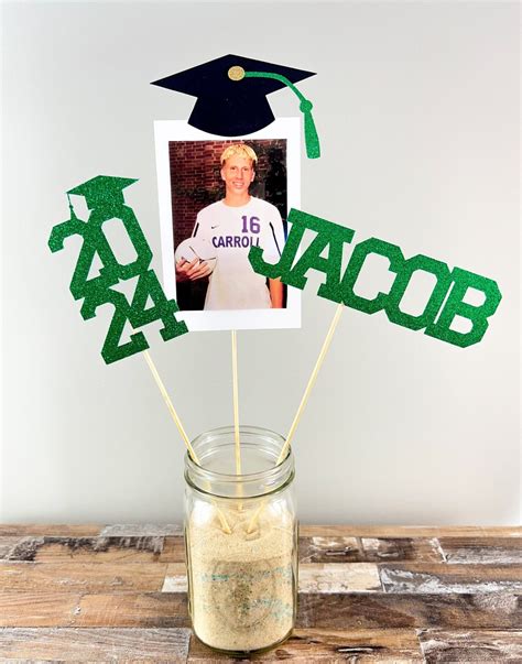 Personalized 2024 Graduation Party Decoration / Graduation Tabletop ...