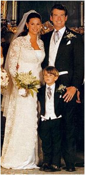 pierce brosnan wedding | Famous wedding dresses, Celebrity wedding photos, Celebrity bride