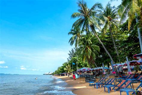 Jomtien Beach - Pattaya: Get the Detail of Jomtien Beach on Times of India Travel