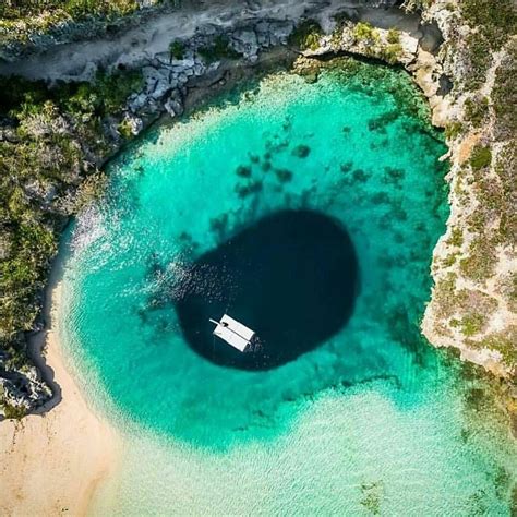 Stunning photo of Dean's Blue Hole by @stuartsocialco Looking right at you! . . . #bahamas # ...