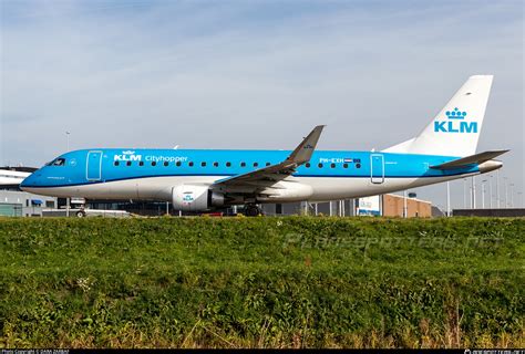 PH-EXH KLM Cityhopper Embraer ERJ-175STD (ERJ-170-200) Photo by DARA ZARBAF | ID 1058267 ...