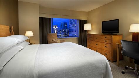 Seattle Lodging - Deluxe Rooms | Sheraton Seattle Hotel