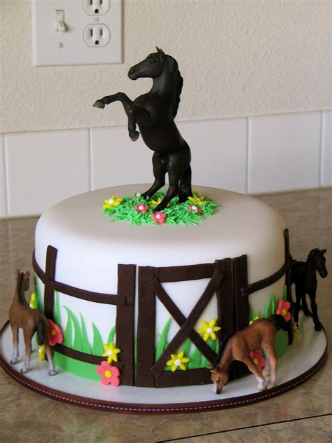 horse jumping birthday cake - Google Search | Horse birthday cake, Horse cake, Horse birthday