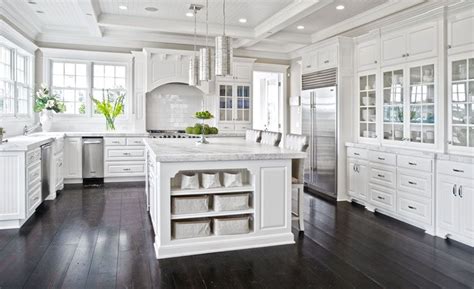 45 Luxurious Kitchens with White Cabinets (Ultimate Guide) | White ...