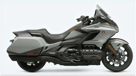 5 Automatic Transmission Motorcycles You Can Buy Today