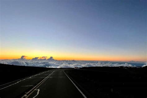 7 Best Haleakala Sunset Tours That Couples Will Love