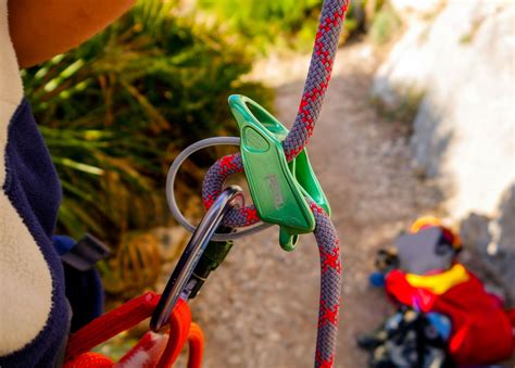 The 9 Best Climbing Carabiners for All Scenarios (2023 Guide)