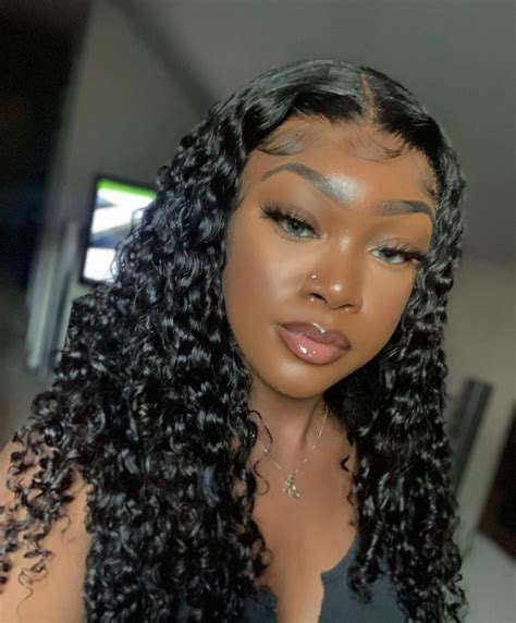 𝐏𝐈𝐍𝐓𝐄𝐑𝐄𝐒𝐓: 𝐁𝐁𝐘𝐆𝐑𝐋_𝟔𝟗 🔫 | Curly lace front wigs, Front lace wigs human hair, Human hair wigs