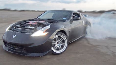 Nissan 370z Drifting