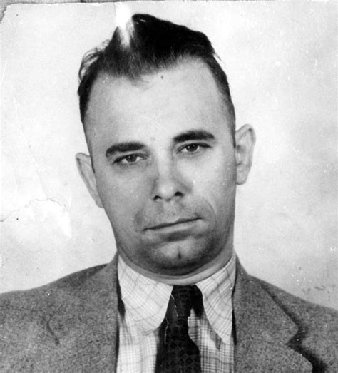 Dillinger 'death mask' sells for $3,000 - UPI.com