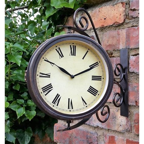 Vintage Outdoor Garden Clock With Thermometer & Swivel Station Bracket ...