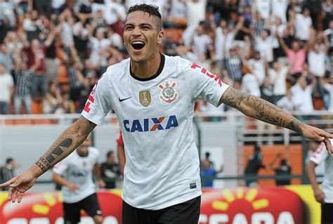 Paolo Guerrero: One step away from becoming Corinthians foreign 'top striker' | News | ANDINA ...