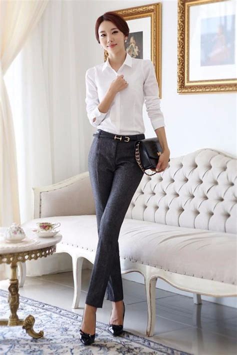 Kemeja Putih Wanita Terbaru untuk Kerja dan Casual Slim Office Blouse - ShopperBoard