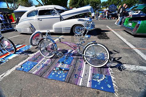 2016 las vegas super show purple bike - Lowrider