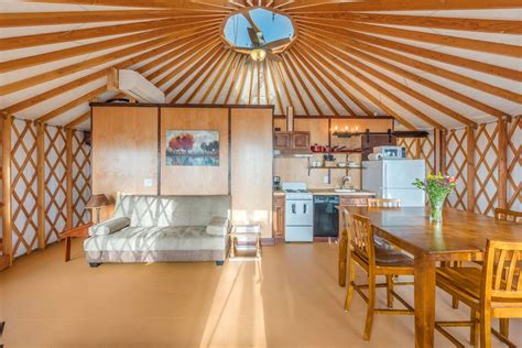 Artists Sing the Praises of Yurt Studios - Pacific Yurts