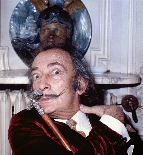 >> Biography of Salvador Dali ~ Biography of famous people in the world