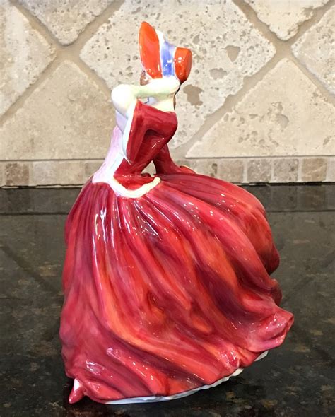 RARE Royal Doulton Figurine Autumn Breezes HN 1934 Red Dress - Etsy