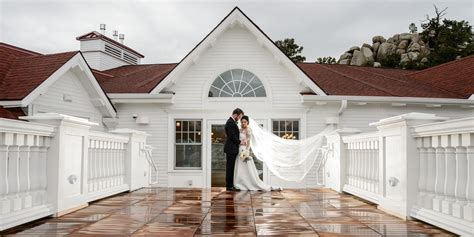 The Pavilion at the Stanley Wedding - Sean Lara Photography