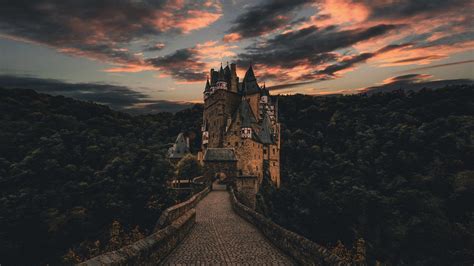 Castello in Germania | Fondo de pantalla laptop, Fondos de pantalla escritorio, Fotos para pantalla