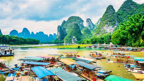 Why A Bamboo Cruise On China's Li River Needs To Be On Your Bucket List