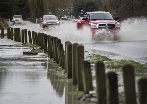 Inundation: Flood water ‘higher than we’ve seen in years’ | HeraldNet.com