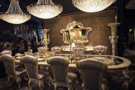 Luxury all the Way: 15 Awesome Dining Rooms Fit for Royalty! | Italian ...