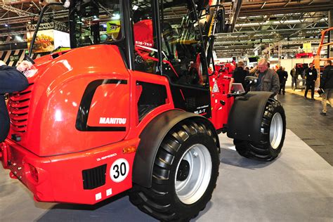 LAMMA 2019: Manitou previews new, smaller telescopic loader - Agriland.co.uk