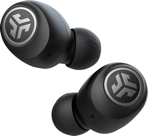 The 6 Best Wireless Earbuds for Small Ears 2021 - By Experts