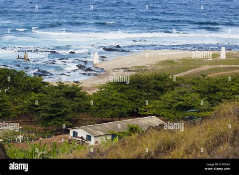 POIT Tour Oceanografico Trindade Island Stock Photo - Alamy