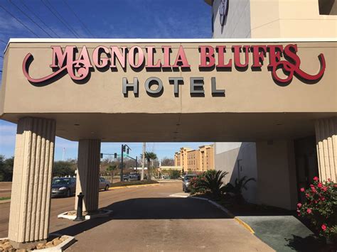 Magnolia Bluffs Casino Hotel Natchez, MS - See Discounts