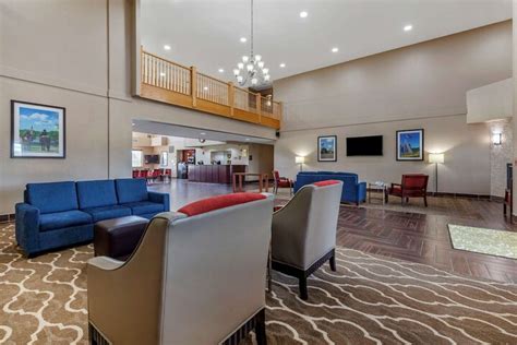 Comfort Suites Delavan Lake Geneva Area Delavan | Bookonline.com