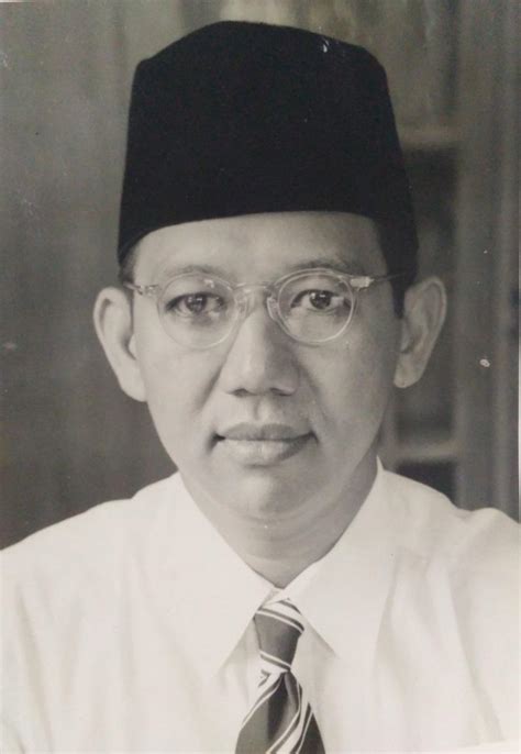 Biografi Wahid Hasyim – Penggambar