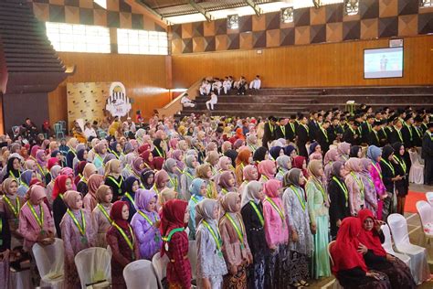 Graduation Class of 2023 MTs Negeri 1 Pacitan – MTsN 1 Pacitan