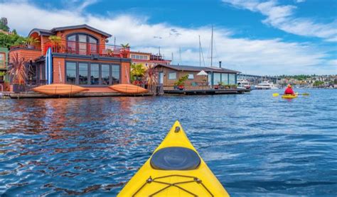 Kayaking On Lake Union: Complete Guide - Kayak Help