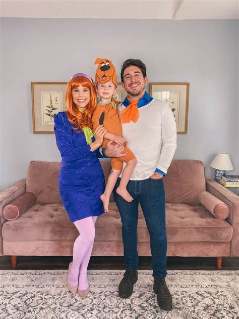 Scooby Doo Family Halloween Costume – Hannah McDonnell