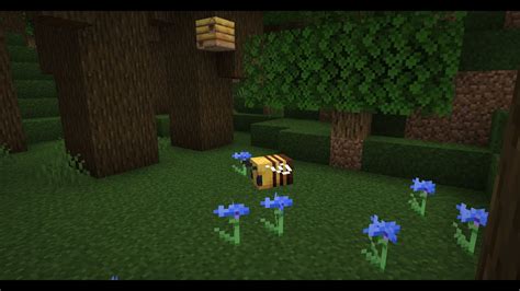 Minecraft: Honey/Honeycomb Farm Tutorial - YouTube