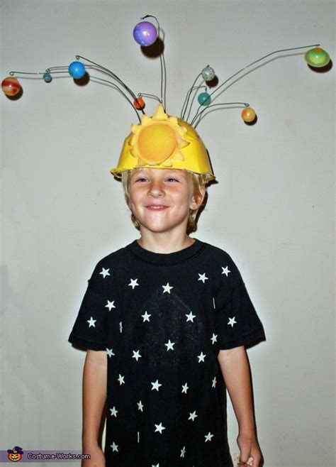 The Solar System Halloween Costume Idea Halloween Costumes 2014, Theme Halloween, Halloween Kids ...