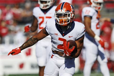 Chase Brown, RB, Illinois | NFL Draft Scouting Report