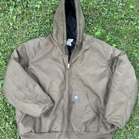 Heavy duty Carhartt winter jacket! In good condition... - Depop